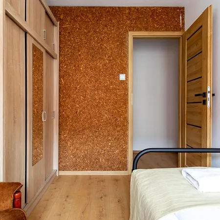 Lägenhet Centre By Bookinghost