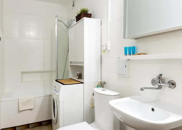 Apartamento Centre By Bookinghost